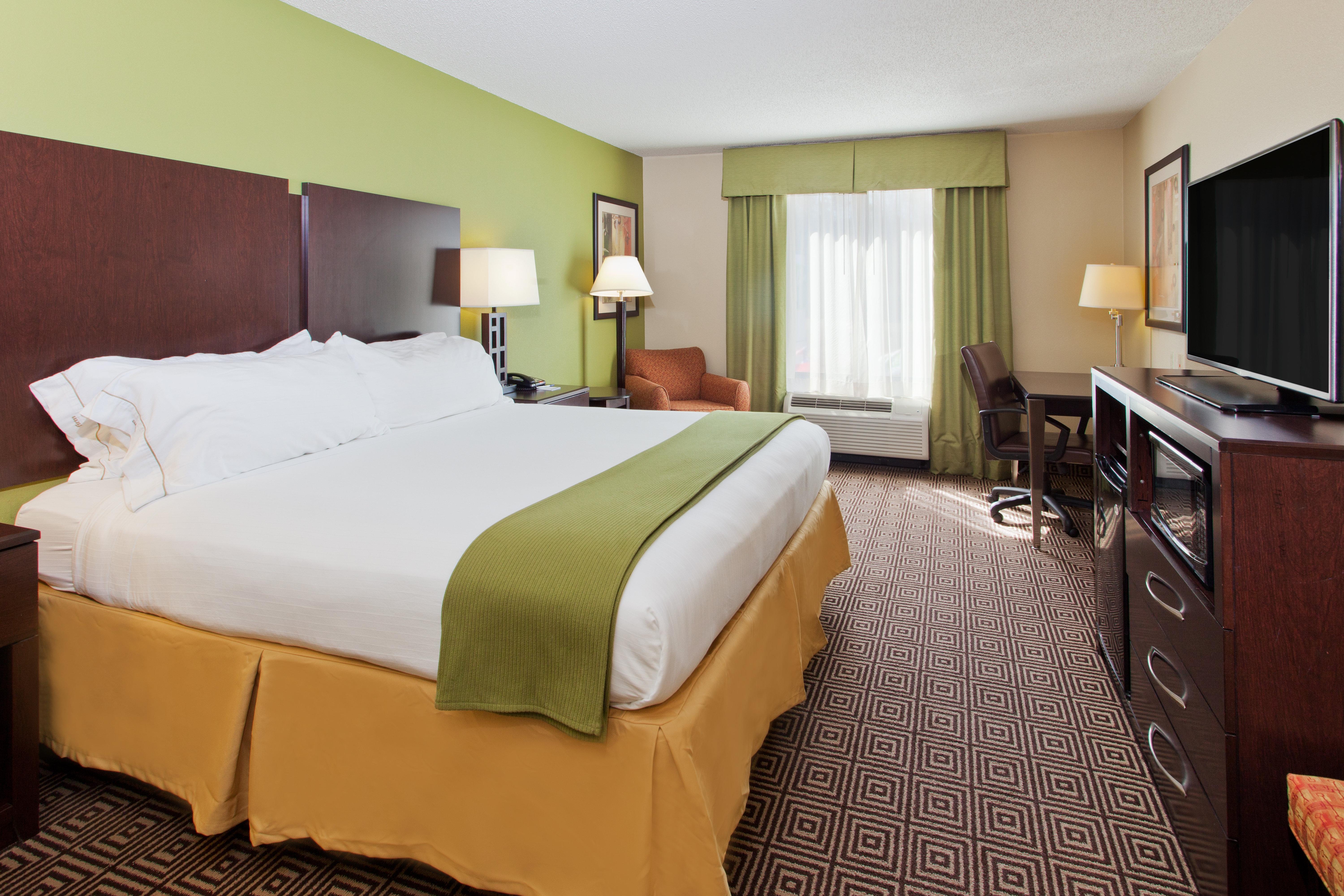 Holiday Inn Express Rome-East By Ihg Экстерьер фото