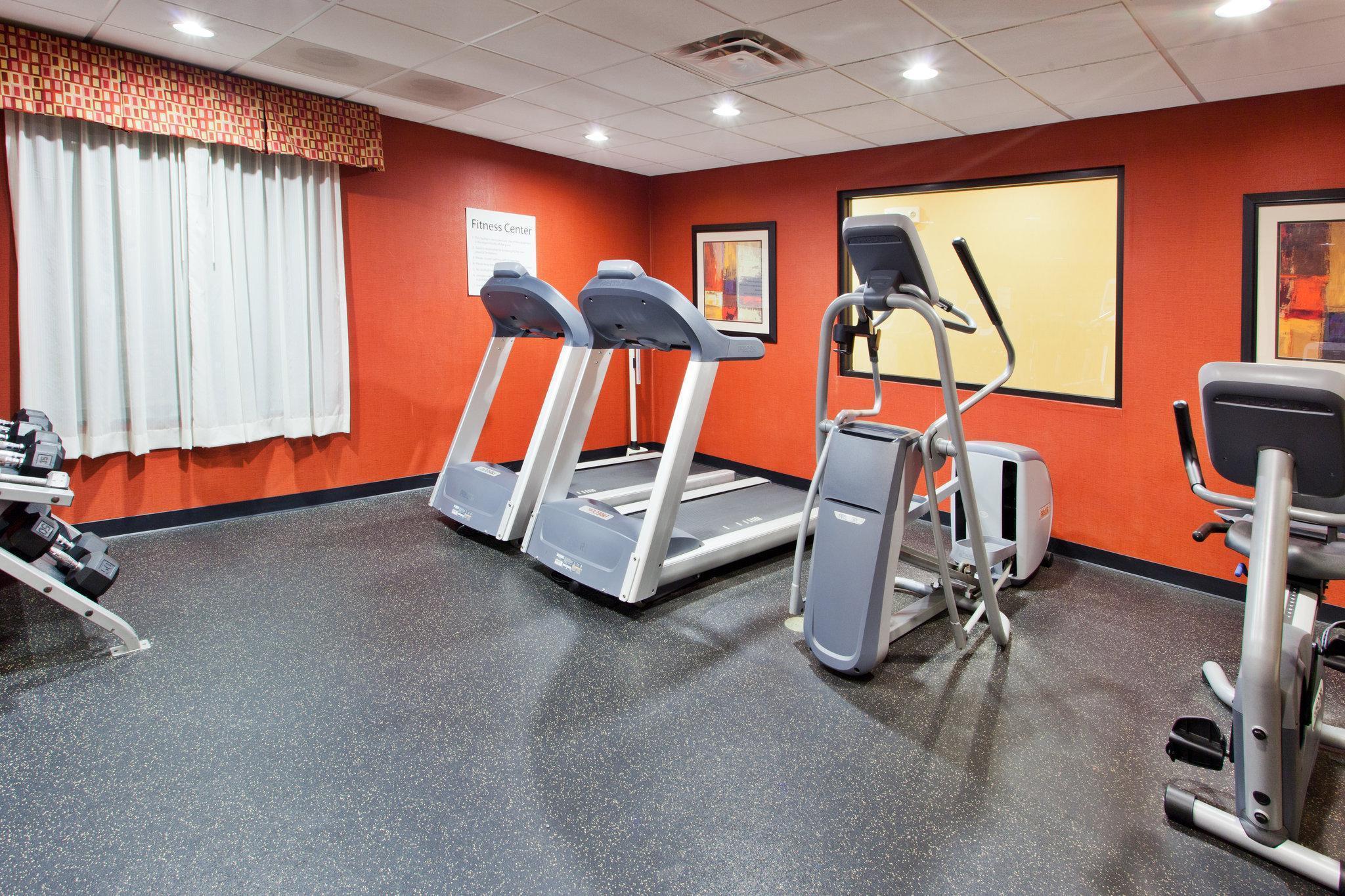Holiday Inn Express Rome-East By Ihg Экстерьер фото