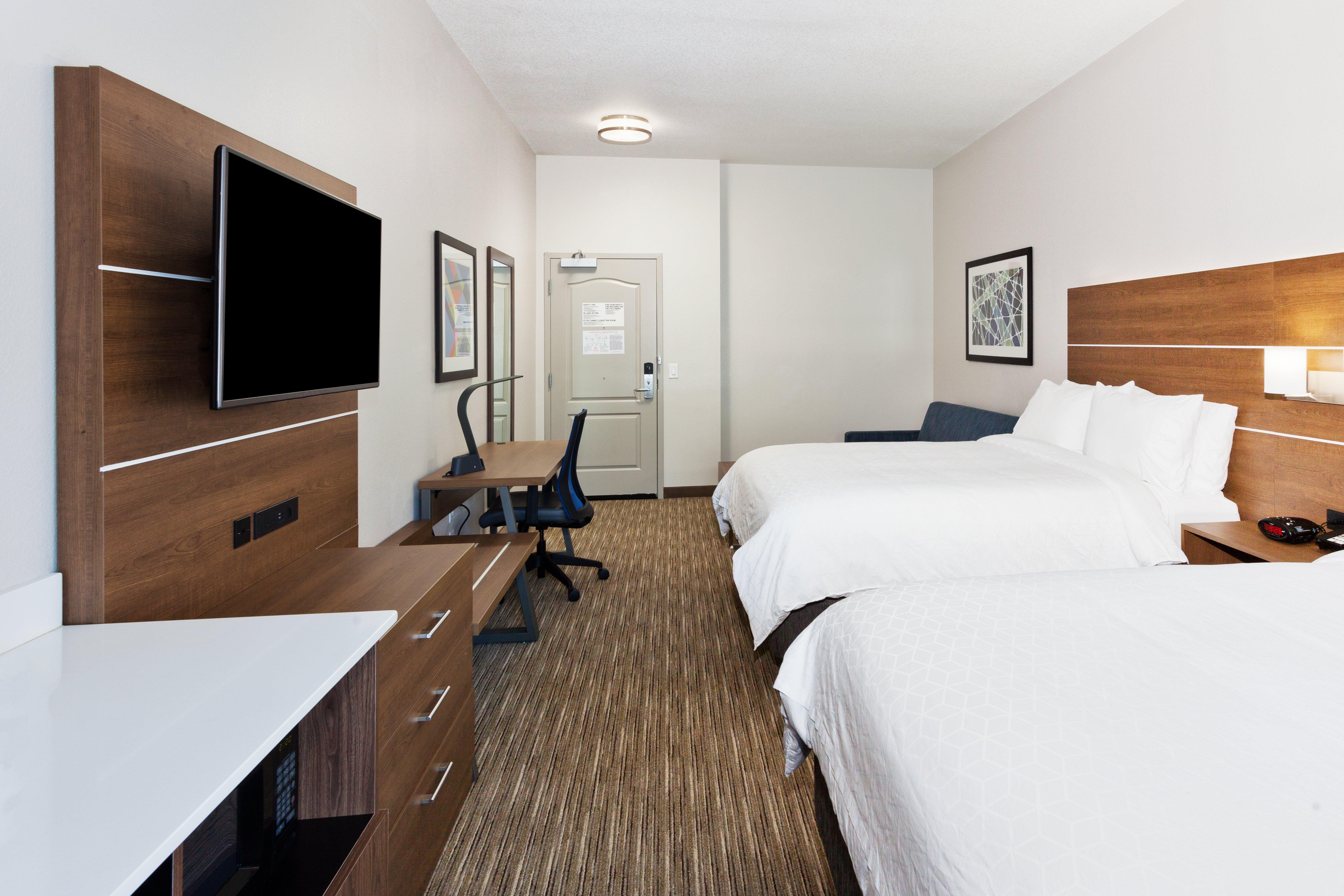 Holiday Inn Express Rome-East By Ihg Экстерьер фото