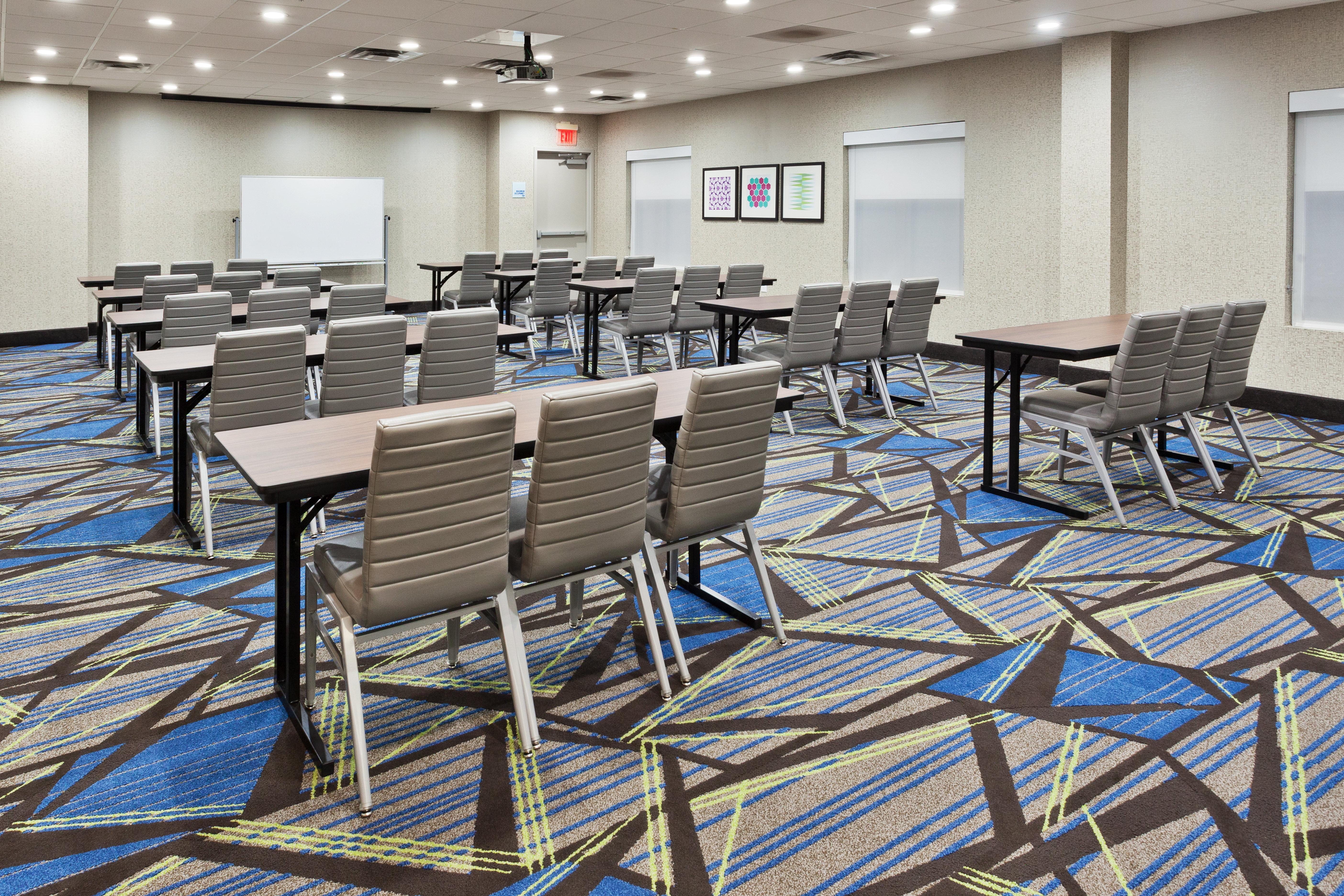 Holiday Inn Express Rome-East By Ihg Экстерьер фото