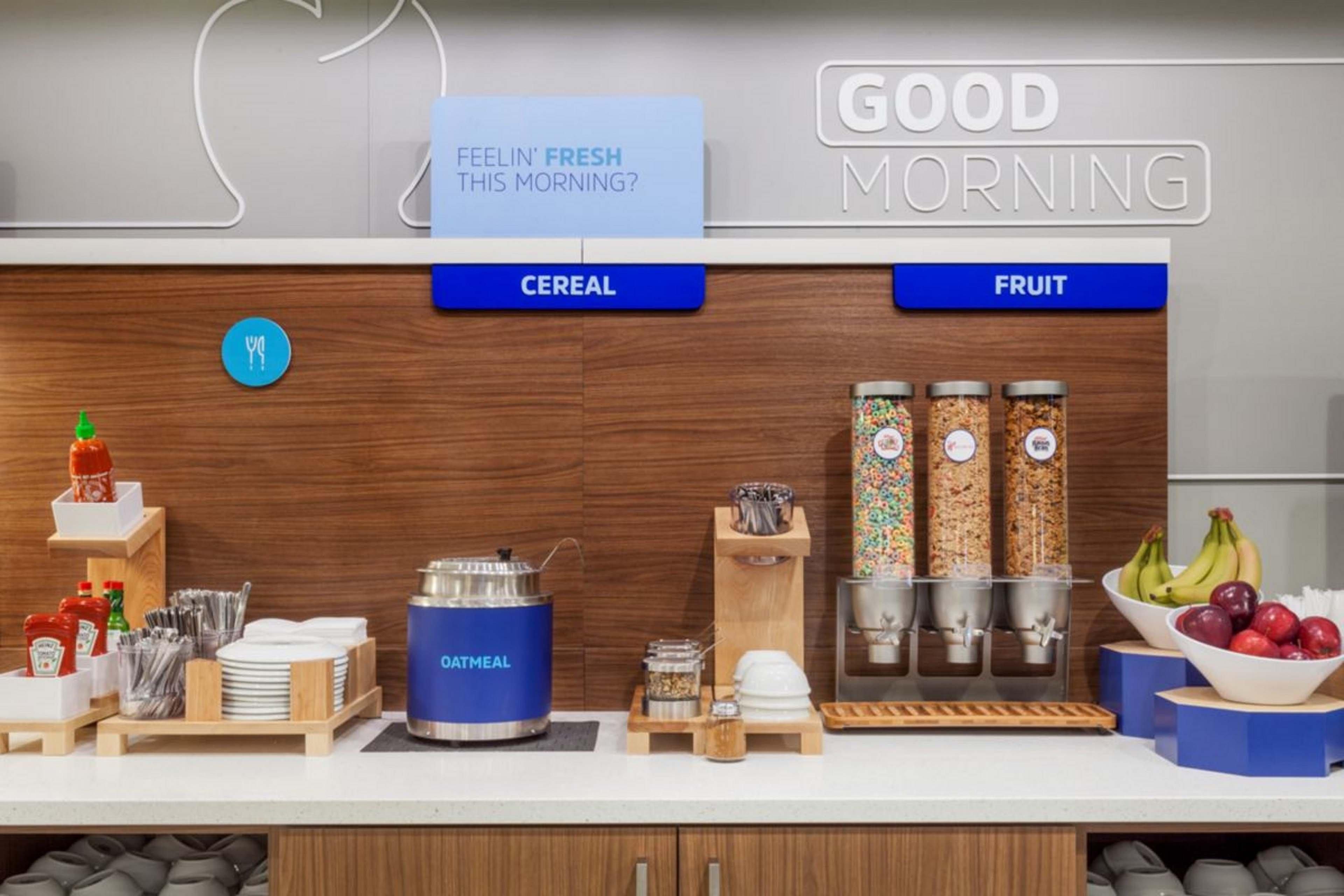Holiday Inn Express Rome-East By Ihg Экстерьер фото